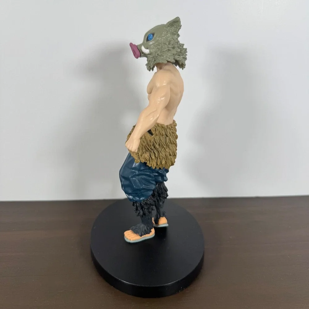 Banpresto Demon Slayer Inosuke Hashibira Figure Kimetsu no Yaiba Boar Mask 6.5in